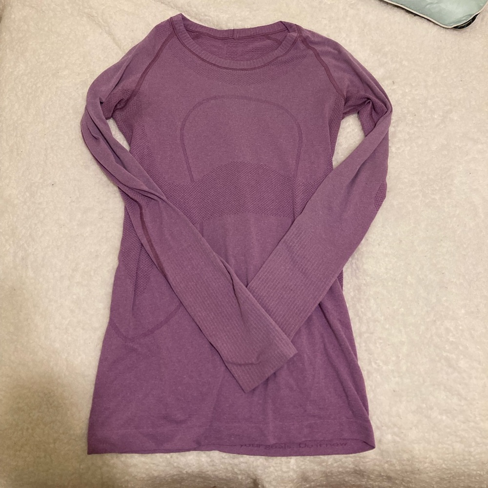 Lululemon Swiftly Long Sleeve Tee